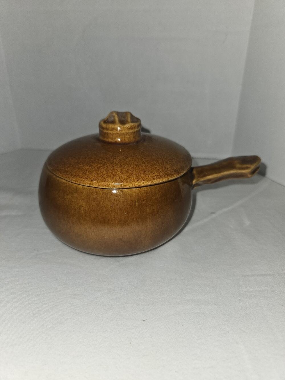 McCoy Pottery Brown Bean Pot w/Lid, Stick Handle MCM EUC